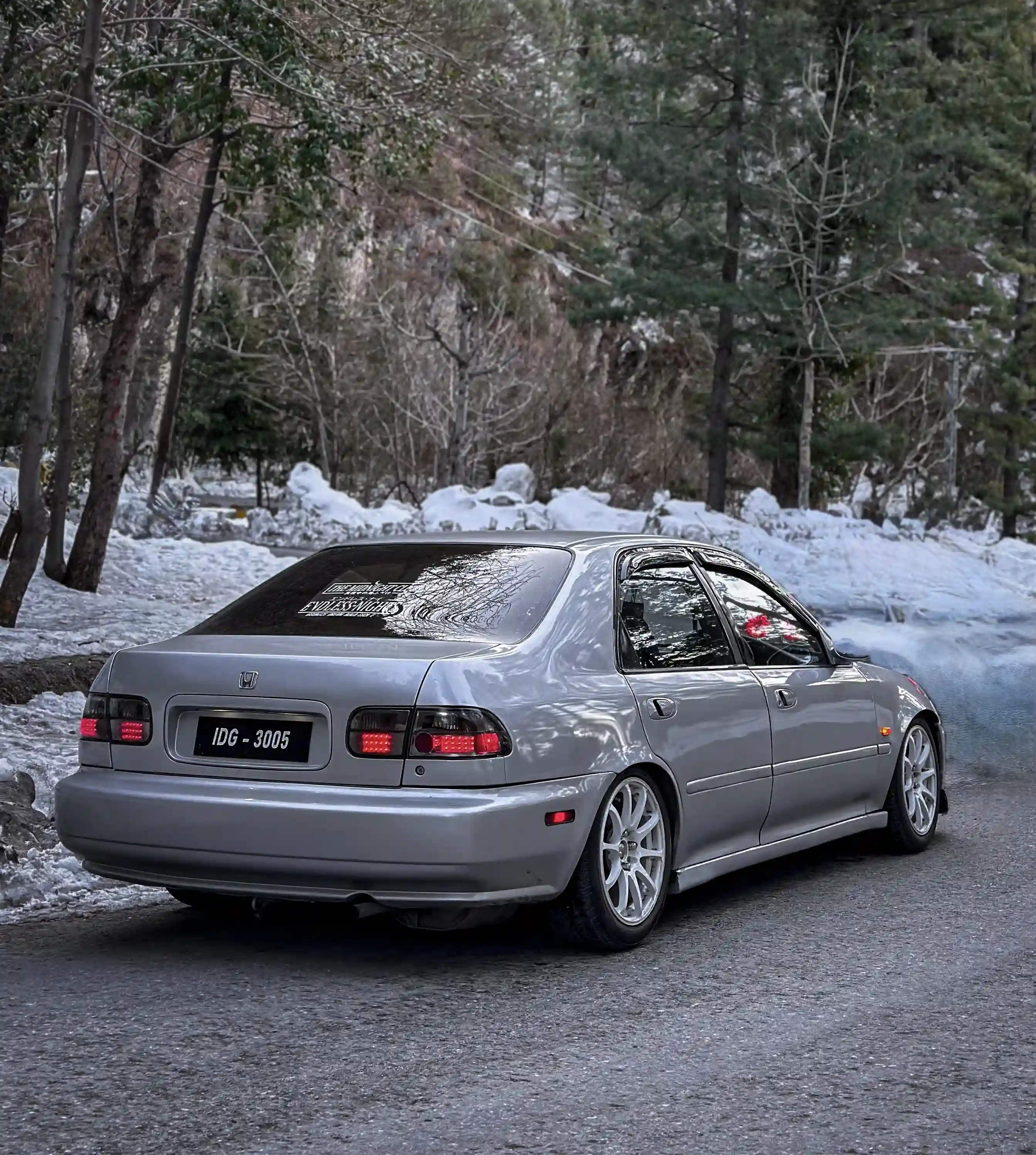 A car in the snow — AVNORE story